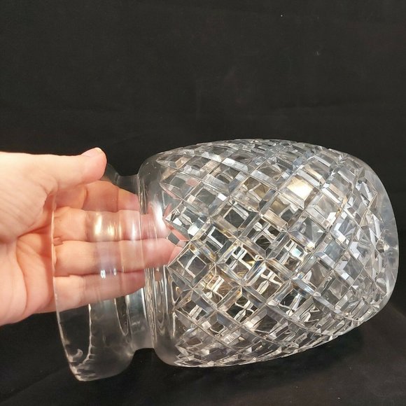 ABP American Brilliant Period Cut Glass~Crystal Heavy Vase Criss Cross~8.5” tall - Picture 4 of 9